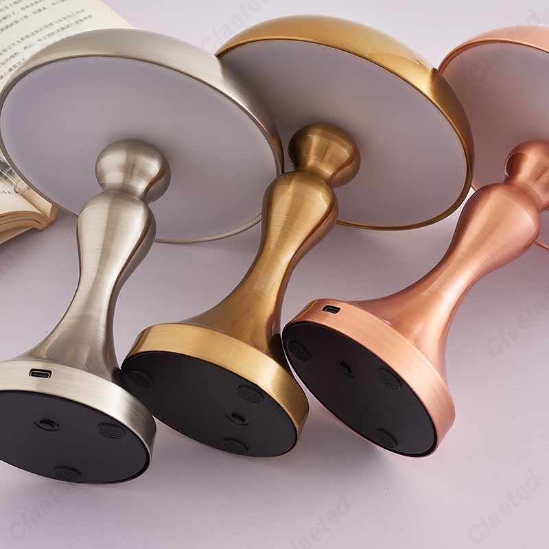 Small wireless mushroom-shaped bedside lamp