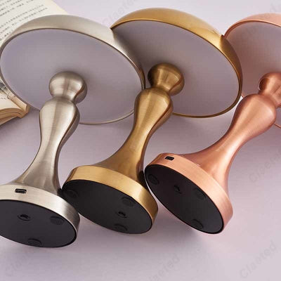 Small wireless mushroom-shaped bedside lamp